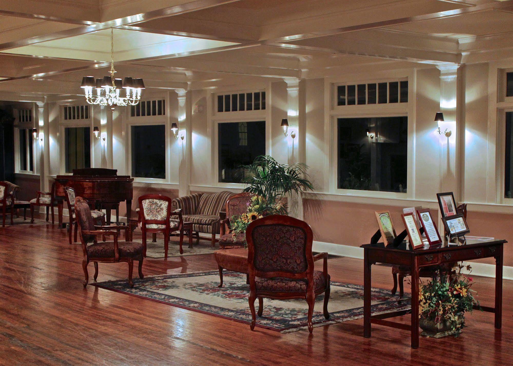 Lakeside Inn On Lake Dora Mount Dora Kültér fotó
